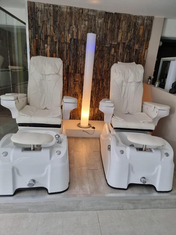 Hotel Monte Cristo Hoeselt Dış mekan fotoğraf